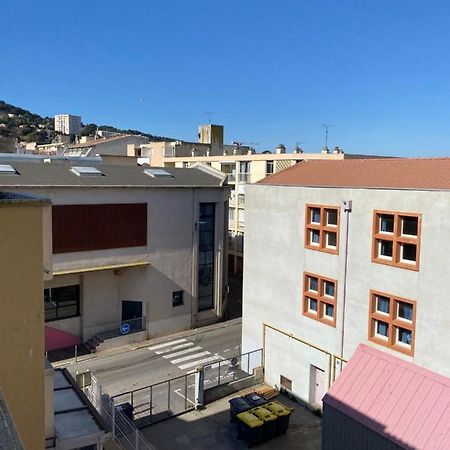 T2 Duplex Centre Ville De Sète מראה חיצוני תמונה